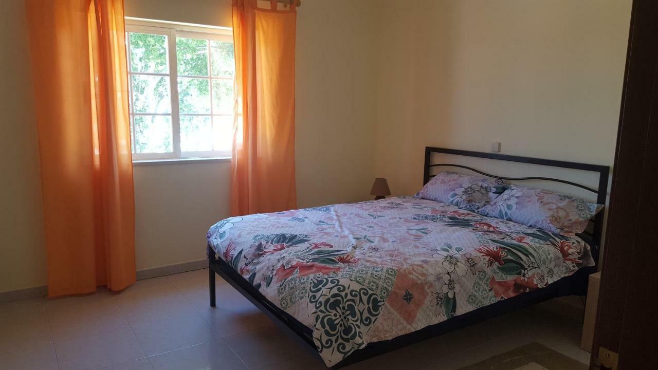 Saraiva'S Guest House Lagos Luaran gambar