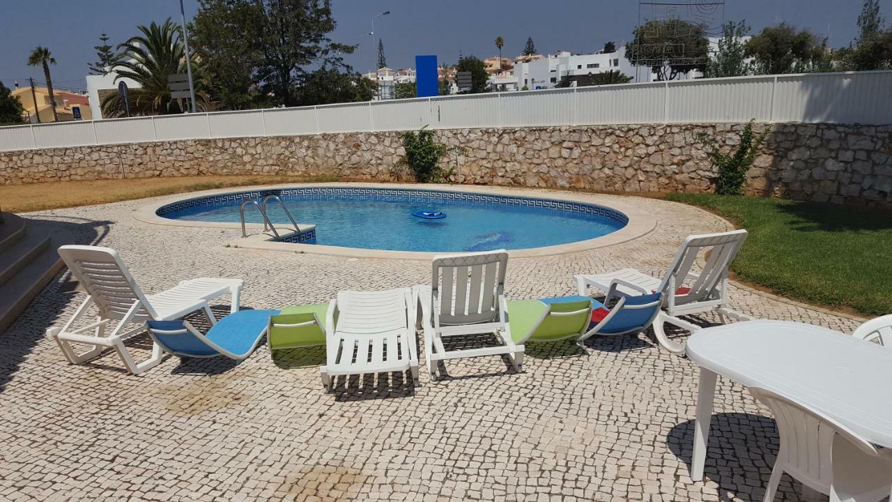 Saraiva'S Guest House Lagos Luaran gambar